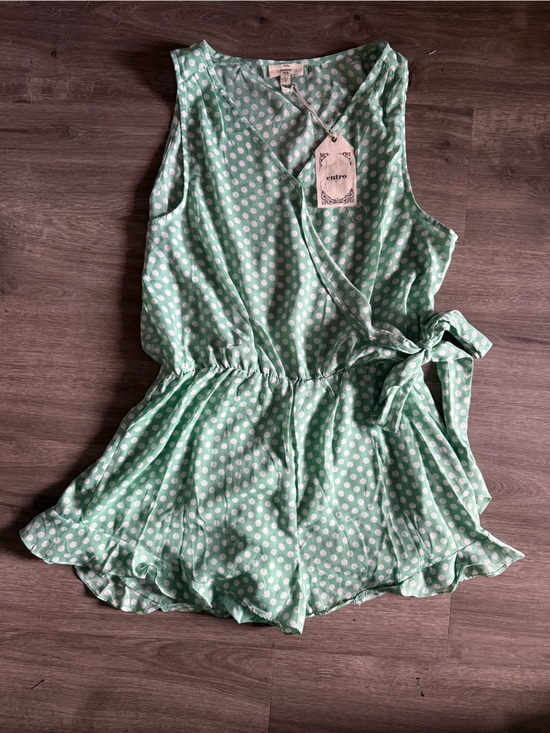 entro Pants - entro Mint Green Polka Dot Waist-Tie Romper